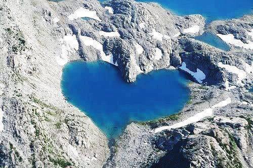 Coeur lac shimshal cachemire